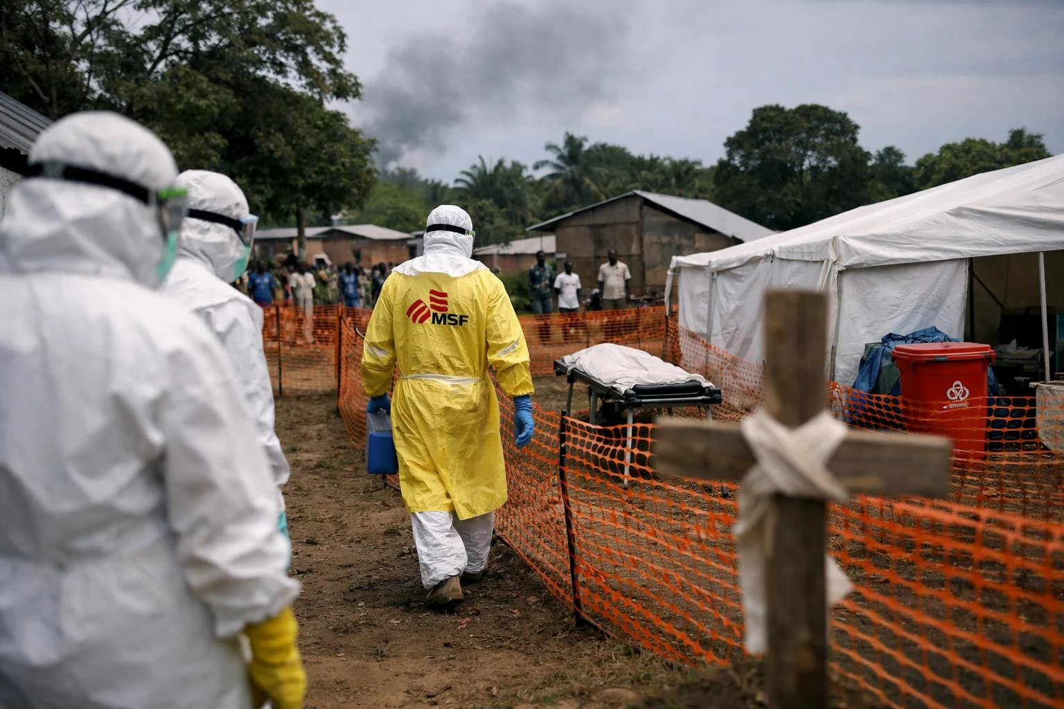 Ebola salgınında can kaybı 1405’e çıktı konulu temsili editoryal görsel