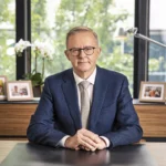 Albanese mülteci kontenjanındaki kesintiyi durdurdu.