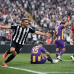Beşiktaş lige galibiyetle başladı.