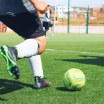 Beşiktaş’ta iki futbolcuyla yollar ayrıldı.