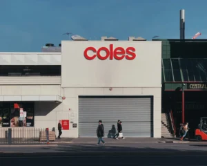 Coles çalışanlarına yönelik saldırılar yüzde 85 arttı.