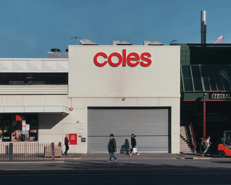 Coles çalışanlarına yönelik saldırılar yüzde 85 arttı.