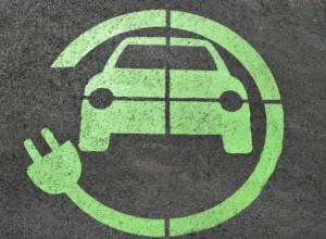 Elektrikli ve hibrit araçlara ilgi hızla artıyor.