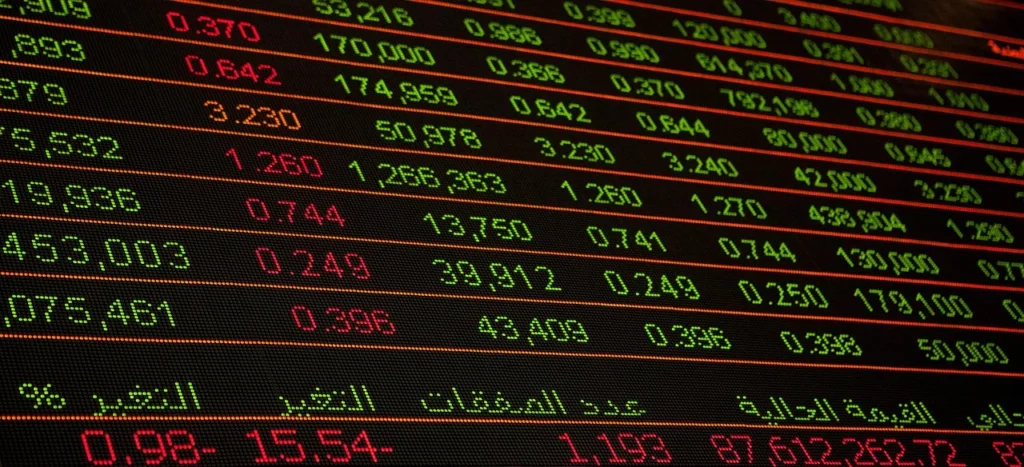 ASX altı haftanın dibinde: Petrol 100 dolara dayandı.