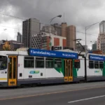 Bendigo ve Geelong için hafif raylı sistem çağrısı.