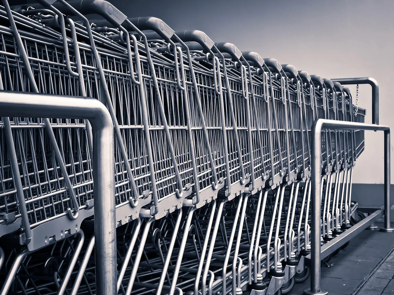 Coles ve Woolworths’ün yüz tanıma denemesi mahremiyet tartışması başlattı.
