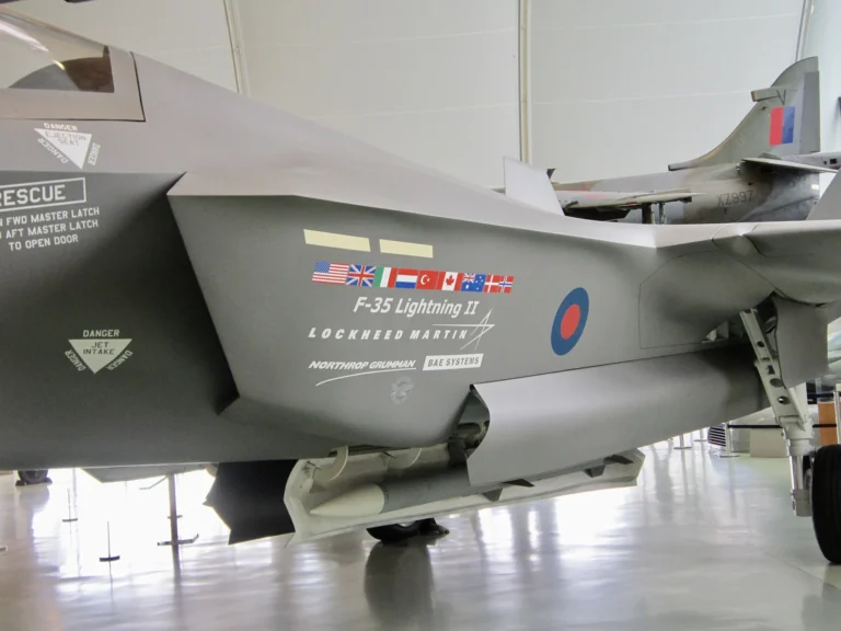 F-35 parçaları Hong Kong’a yanlışlıkla gönderildi.