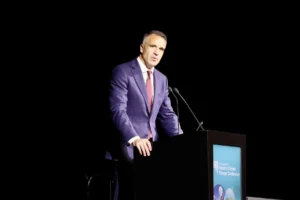 Malinauskas’tan göç kesintisine yaşam standardı uyarısı