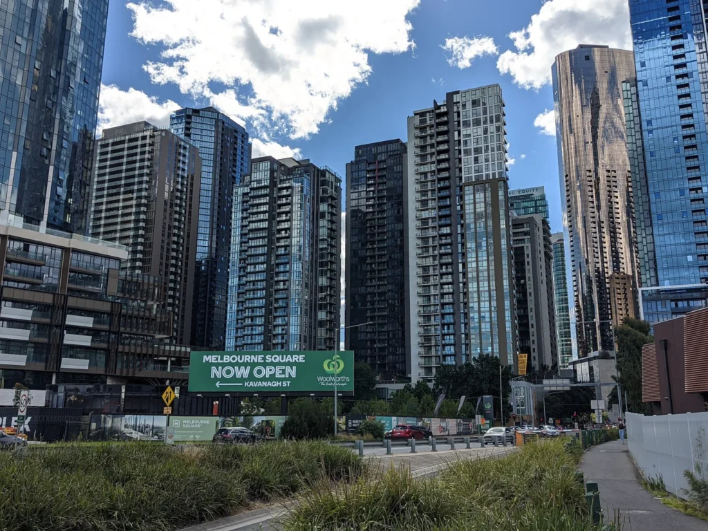 Melbourne’da her beş daireden biri zararına satıldı.