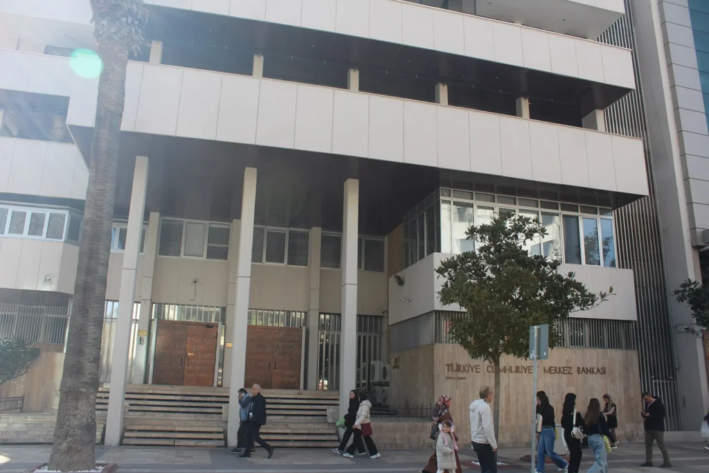 Merkez Bankası rezervleri 188,2 milyar dolara geriledi.