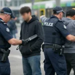 Victoria’da polise geniş bıçak arama yetkisi planı.