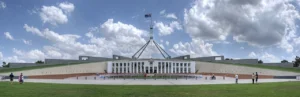 Canberra Parlamento Binası. Arşiv fotoğrafı: Ryan Wick / Wikimedia Commons, CC BY 2.0.