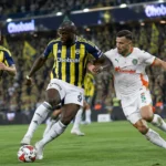 Fenerbahçe Alanyaspor'u Üç Golle Mağlup Etti.