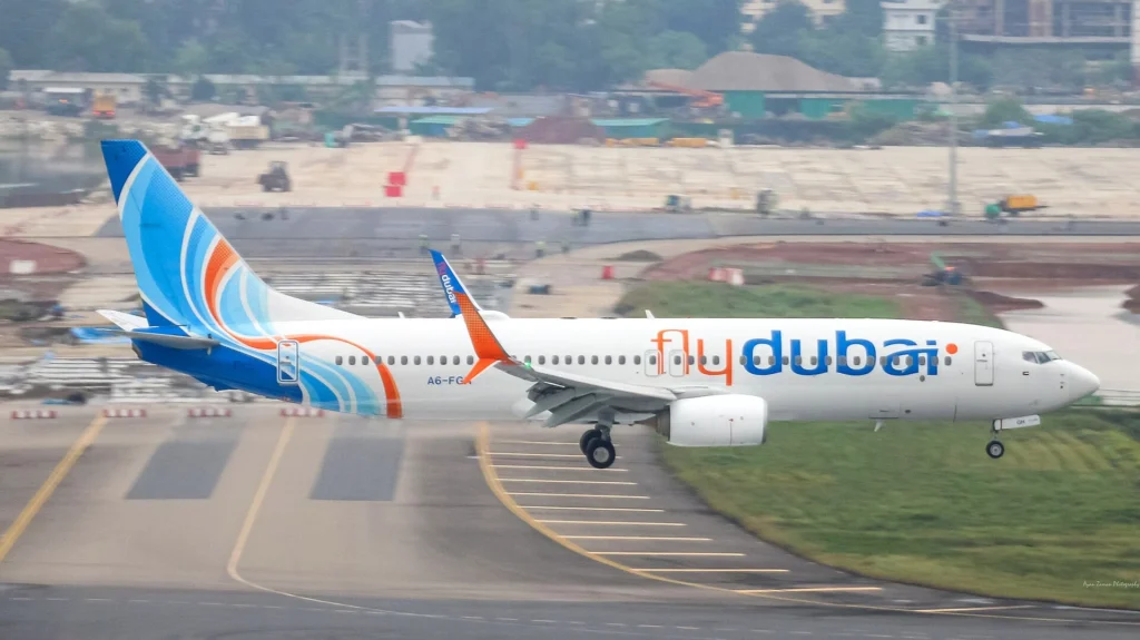 Flydubai yardımcı pilotunun Avustralya bağlantıları soruşturuluyor.