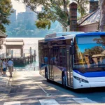 Temsili görüntü: Sydney'nin Inner West bölgesinde feribot iskelesi yakınında bir otobüs.