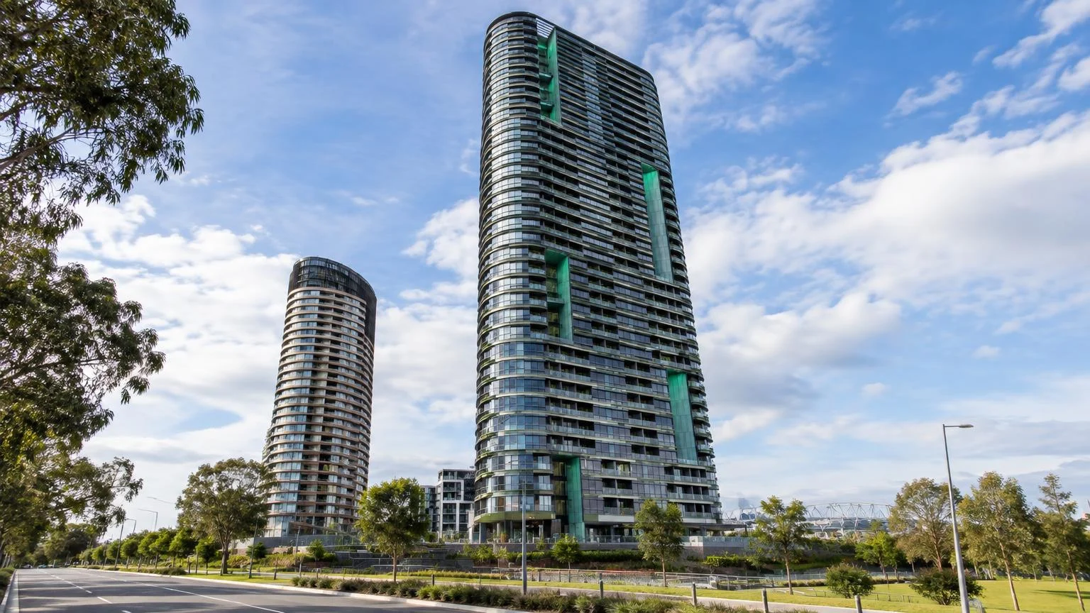 Sydney'deki Opal Tower sekiz yıl sonra kusursuz ilan edildi.