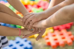 Thriving Kids çocuk destek programı bugün başladı